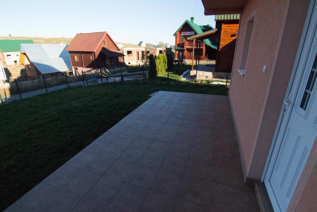 Guest House Happy Žabljak Eksteriør bilde