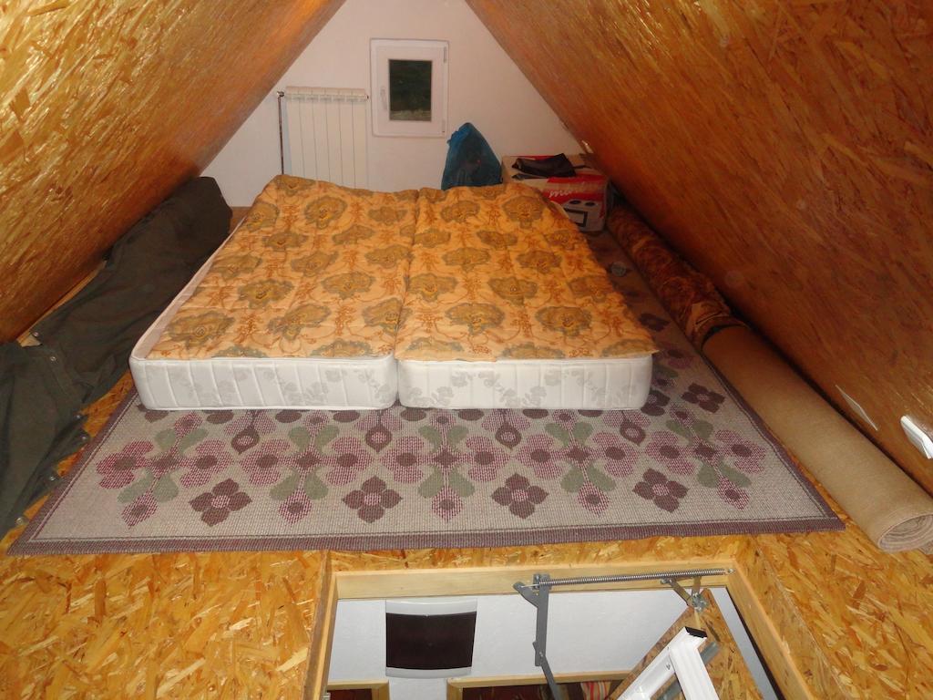 Guest House Happy Žabljak Rom bilde